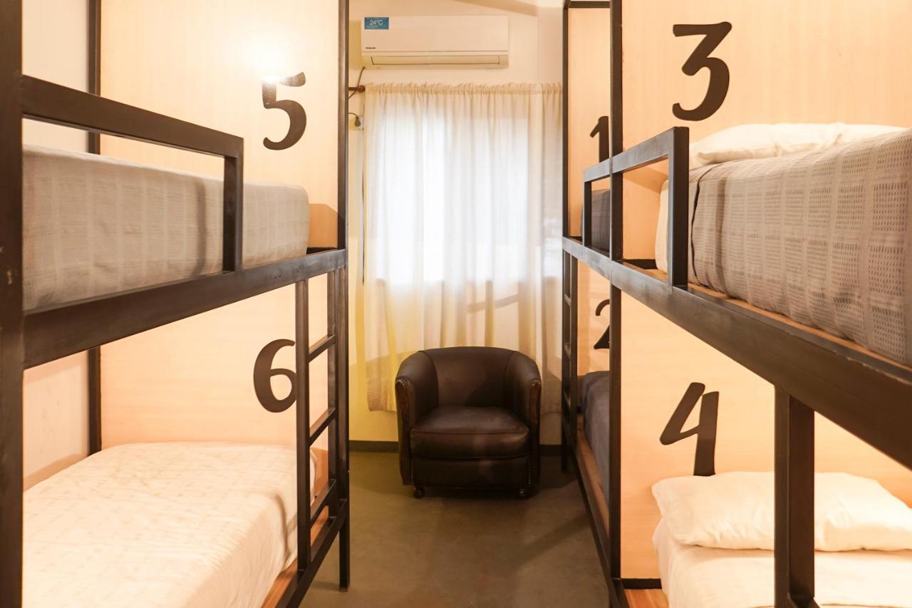 Hostel Cha Ресистенсия Екстериор снимка