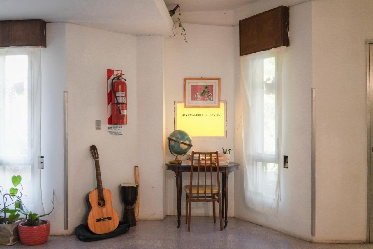 Hostel Cha Ресистенсия Екстериор снимка