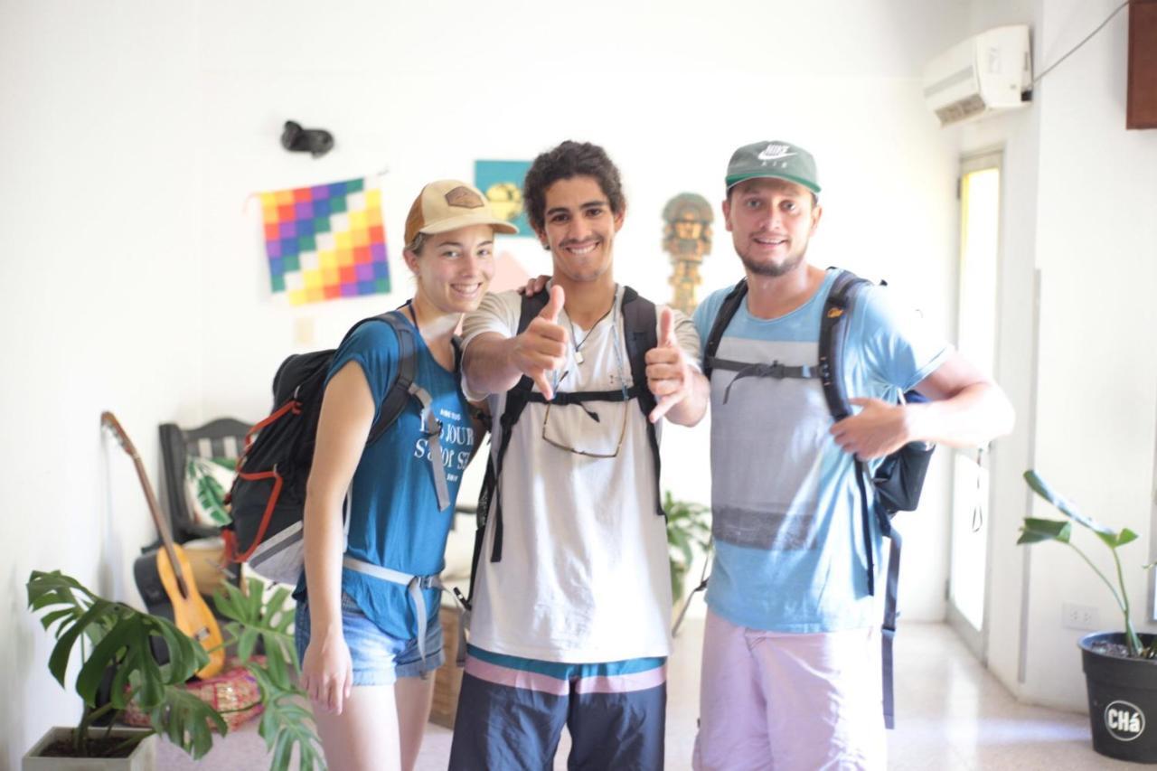 Hostel Cha Ресистенсия Екстериор снимка